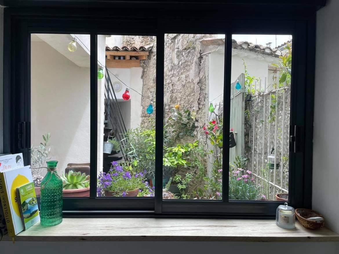 Appartement Au Centre De La Venise Provencale ลีล-ซูร์-ลา-ซอร์ก ภายนอก รูปภาพ